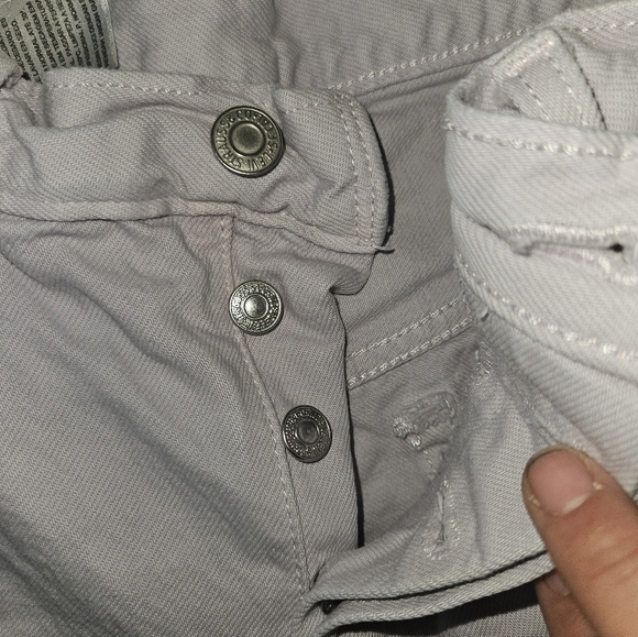 Levi's 501 Button Fly Lavender Jean Shorts Size 30 - Picture 4 of 6